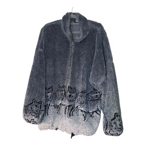 Cozy Gray Teddy Jacket with Wolf Design